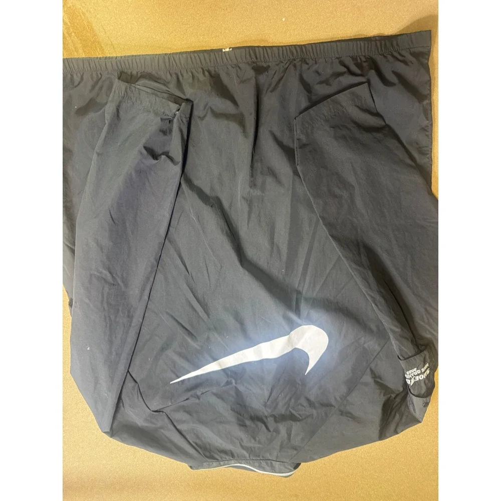 Nike Team Shoe Dog Nike Grand Prix 2023 Windbreaker Jacket Men XL Black Full Zip - Picture 10 of 11